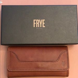 Frye Melissa wallet in redwood!